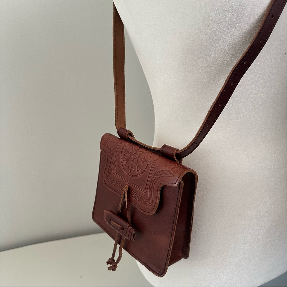 Zara Brown Leather Belt Bag - Picture 3 of 11